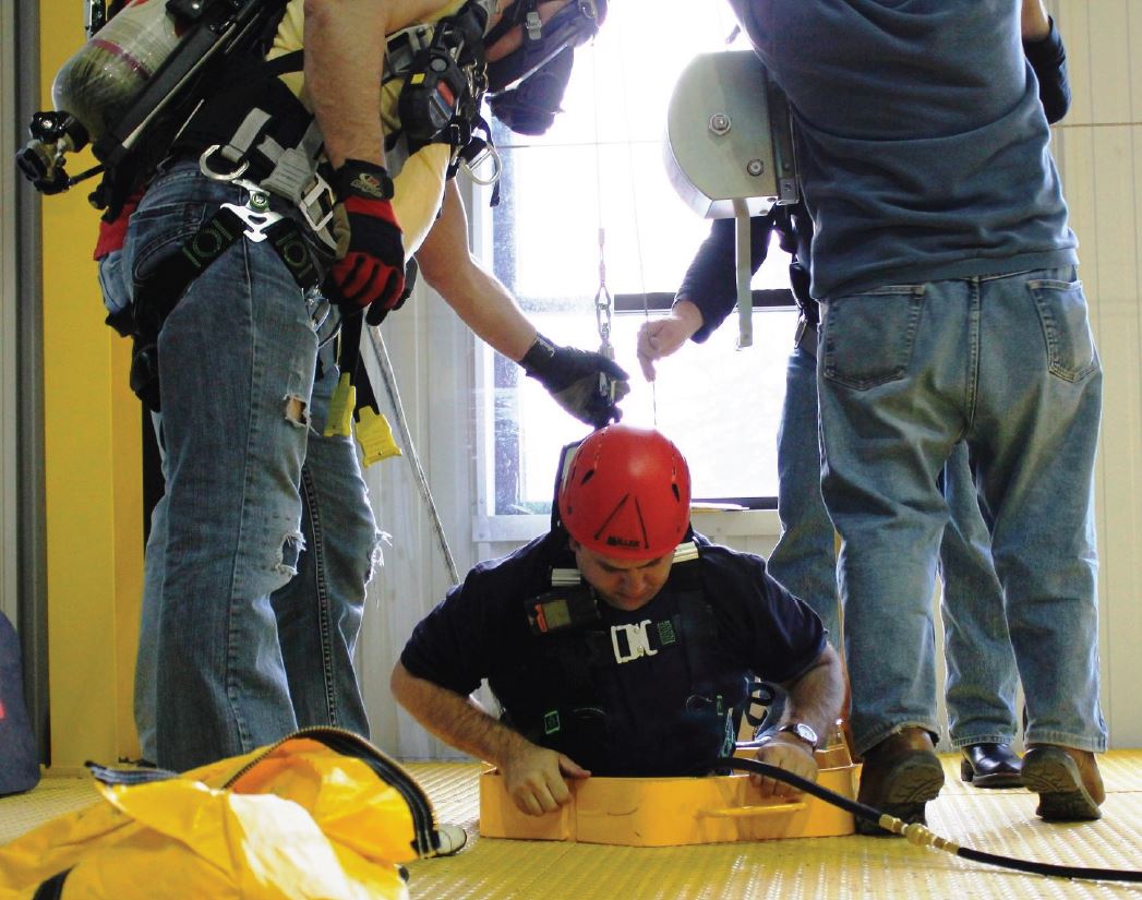 Confined Space Entry Rescue and Train the Trainer COMBO Honeywell Confined Space Entry Rescue and Train the Trainer COMBO Honeywell